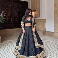 Leheriya Lehenga