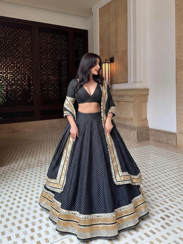Leheriya Lehenga