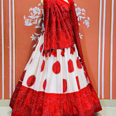 TUSSAR SILK GUJRATI BOOTA LEHENGA