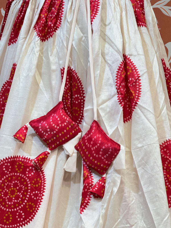TUSSAR SILK GUJRATI BOOTA LEHENGA