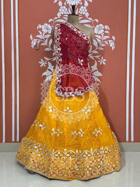 60GM GEORGETTE BHANDHANI GOTA PATTI LEHENGA Yellow & Rani / Free Size