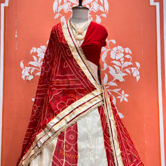 Mayra Lehenga