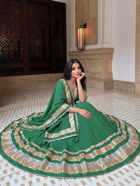 Leheriya Lehenga