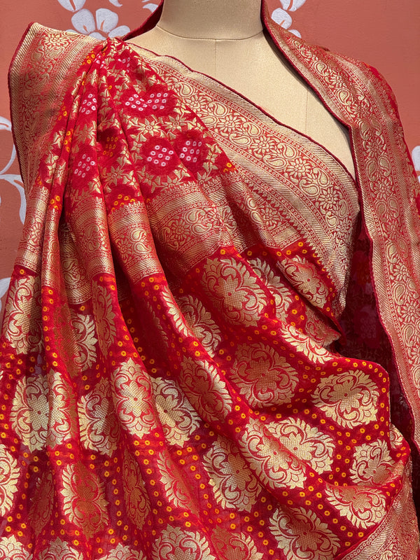 PURE VISCOS KHADDI GEORGETTE DUPATTA WITH TISSUE LEHENGA