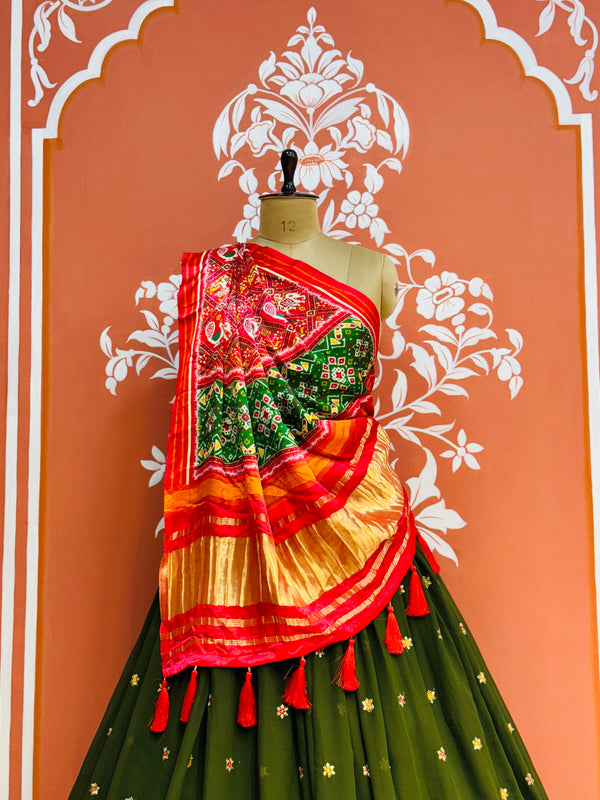 GEORGETTE EMBROIDERED LEHENGA WITH GAZI SILK DUPATTA