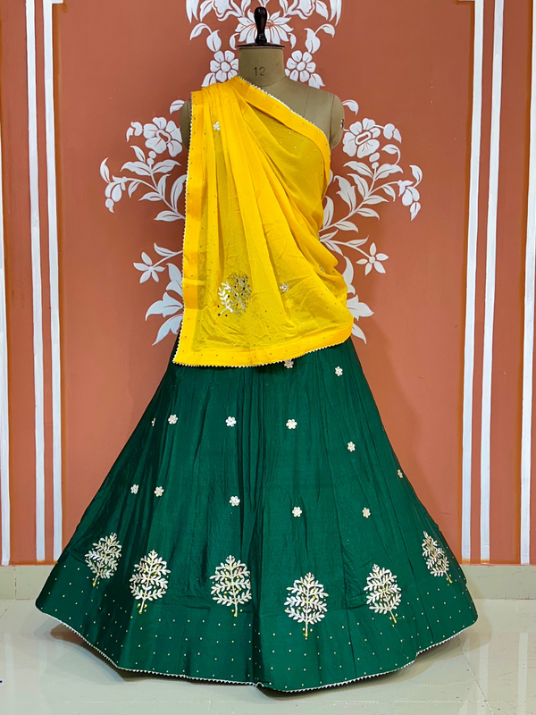 CHINON GOTA PATTI LEHENGA