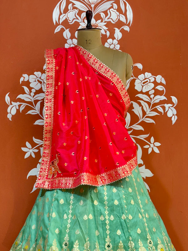 BANARSI ZARI HANDWORK LEHENGA