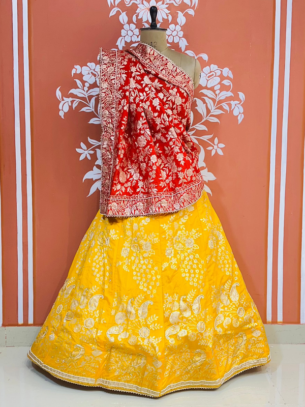 BANARSI ZARI HANDWORK LEHENGA