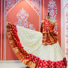 TAFETA SILK 24 KALI GHATCHOLA LEHENGA