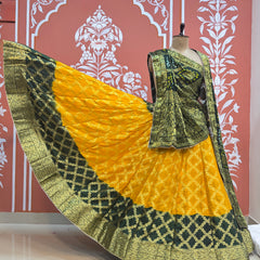 TAFETA SILK 24 KALI GHATCHOLA LEHENGA