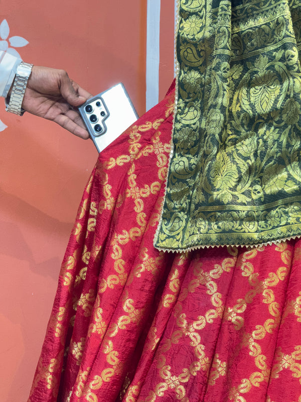 TAFETA SILK 24 KALI GHATCHOLA LEHENGA