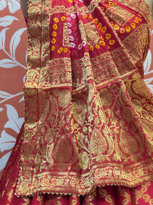 TAFETA SILK 24 KALI GHATCHOLA LEHENGA