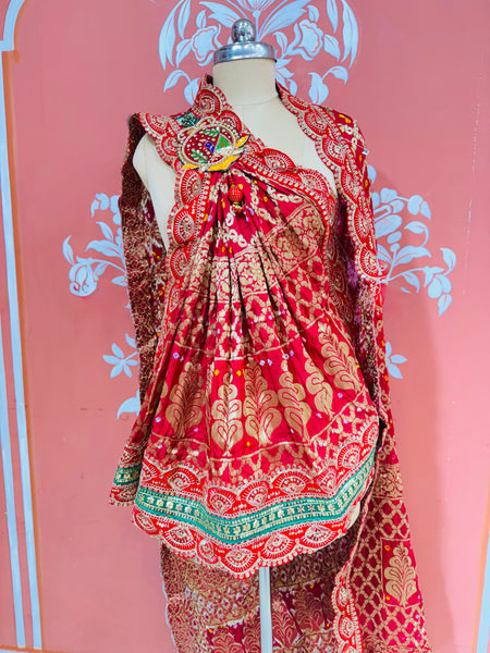 BROACH BANARSI GHATCHOLA DUPATTA