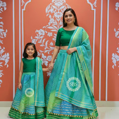 MOTHER DAUGHTER LEHENGA COMBO