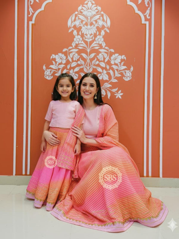 MOTHER DAUGHTER LEHENGA COMBO