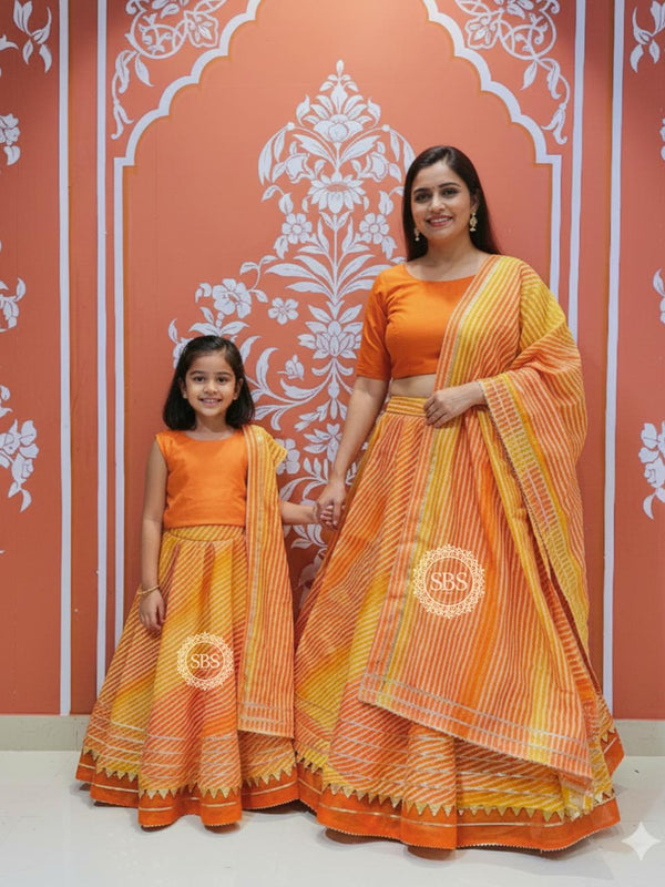 MOTHER DAUGHTER LEHENGA COMBO