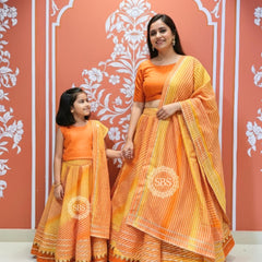 MOTHER DAUGHTER LEHENGA COMBO