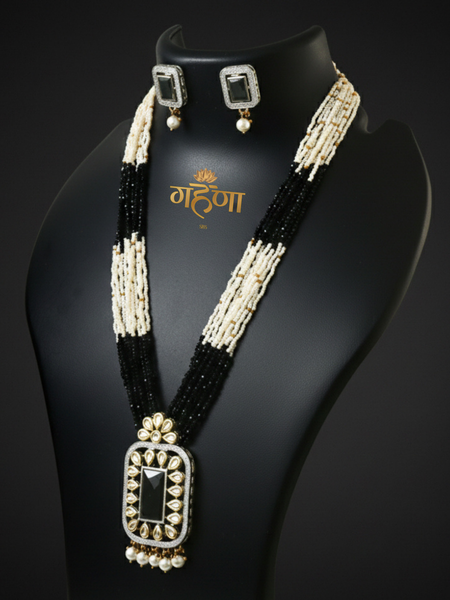 Jadau Pearl Kundan Necklace Set
