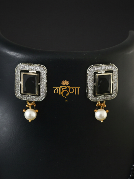 Jadau Pearl Kundan Necklace Set