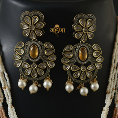 Jadau Pearl Kundan Necklace Set