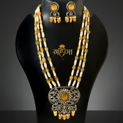 Jadau Pearl Kundan Necklace Set