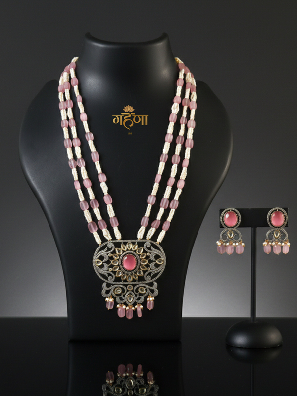 Jadau Pearl Kundan Necklace Set