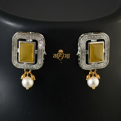Jadau Pearl Kundan Necklace Set