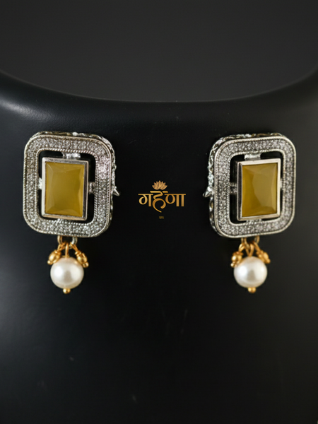 Jadau Pearl Kundan Necklace Set
