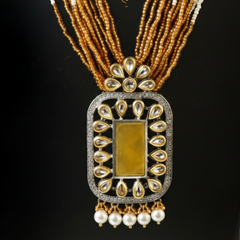 Jadau Pearl Kundan Necklace Set