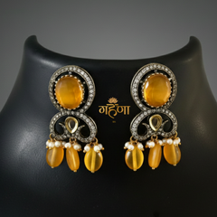 Jadau Pearl Kundan Necklace Set