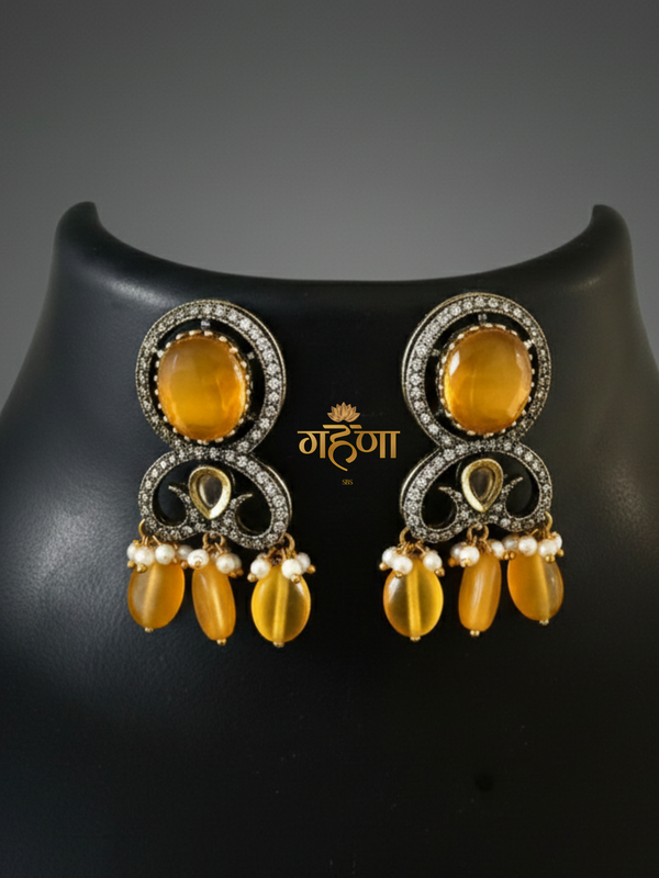 Jadau Pearl Kundan Necklace Set