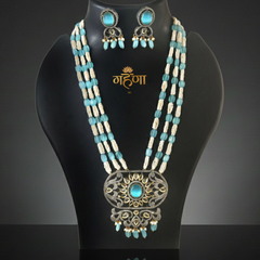 Jadau Pearl Kundan Necklace Set