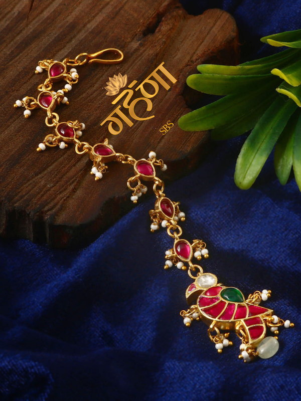 Kundan Maang Tika