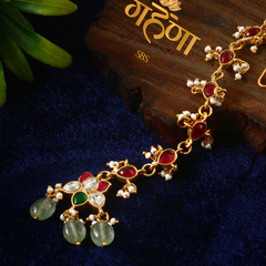 Kundan Maang Tika