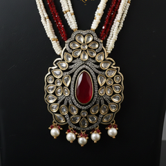 Jadau Pearl Kundan Necklace Set