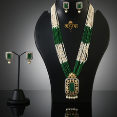 Jadau Pearl Kundan Necklace Set