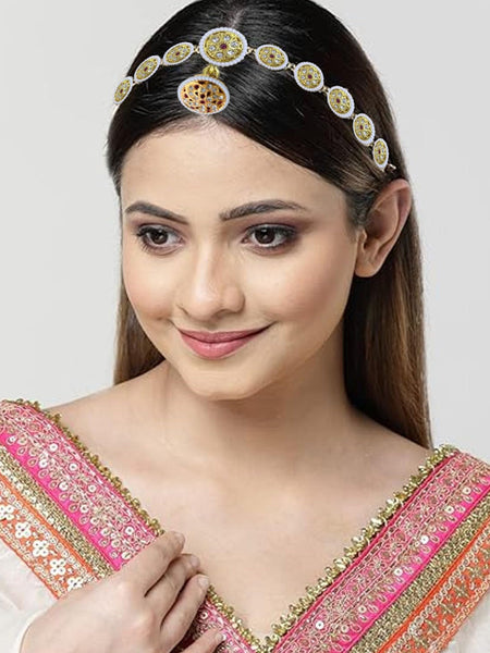 Elegant Traditional Maang Tikka Headpiece with Intricate Circular Design