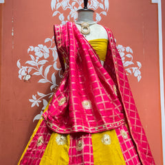 Mayra Lehenga