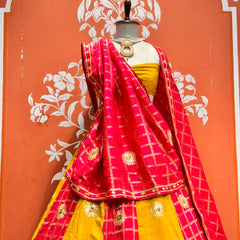 Mayra Lehenga