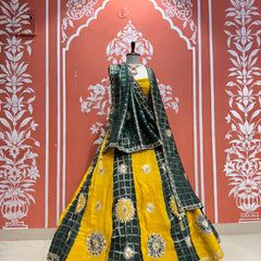Mayra Lehenga