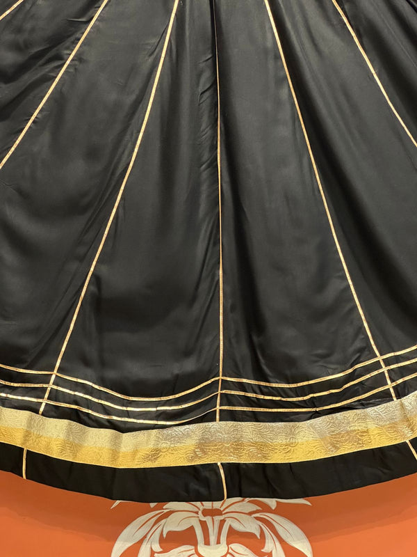 GARBA DANDIYA SKIRTS FOR NAVRATRI WITH UNSTITCHED BLOUSE