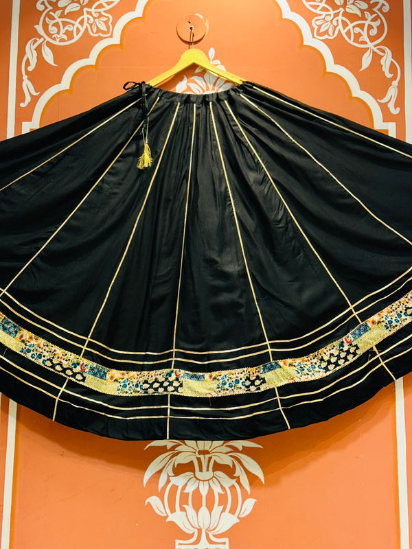 GARBA DANDIYA SKIRTS FOR NAVRATRI WITH UNSTITCHED BLOUSE