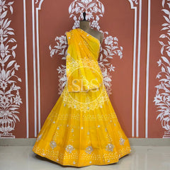 AARI GOTA PATTI CHINON BHANDEJ LEHENGA Yellow / Free Size