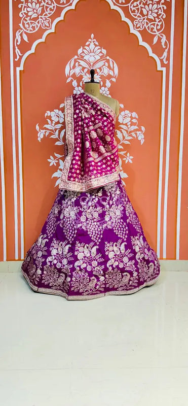 BANARSI ZARI HANDWORK LEHENGA
