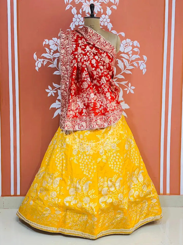 BANARSI ZARI HANDWORK LEHENGA