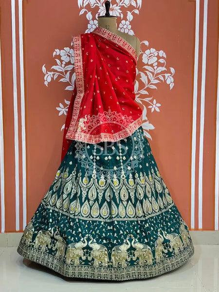 BANARSI ZARI HANDWORK LEHENGA Red & Dark Green / Free Size