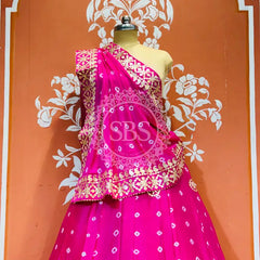 CHINON BHANDEJ KACCHI PATTI LEHENGA