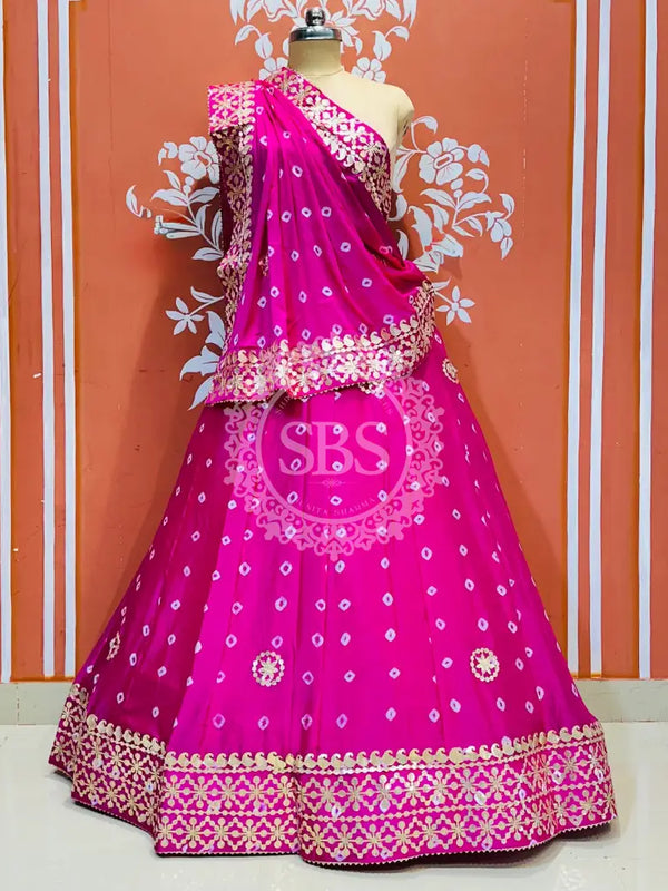 CHINON BHANDEJ KACCHI PATTI LEHENGA Pink / Free Size