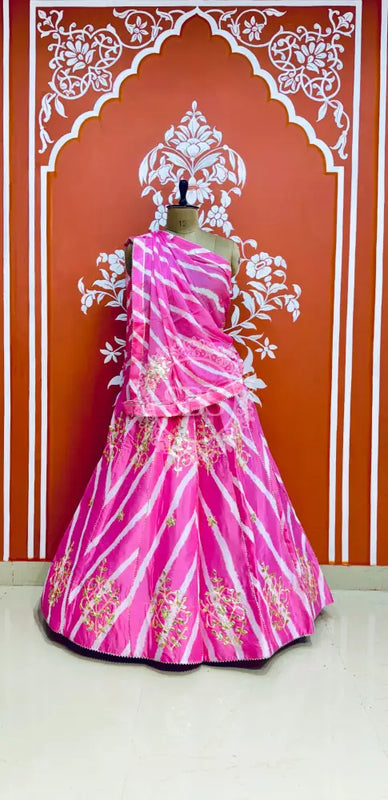 CHINON GOTA PATTI HANDWORK LEHERIYA LEHENGA Pink / Free Size
