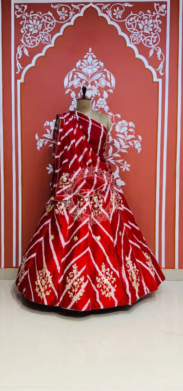 CHINON GOTA PATTI HANDWORK LEHERIYA LEHENGA Red / Free Size